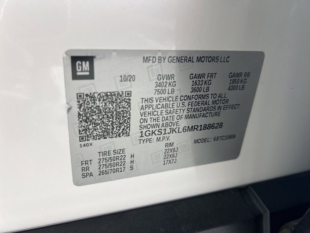 Used 2021 GMC Yukon XL Denali w/ Denali Premium Package image 32