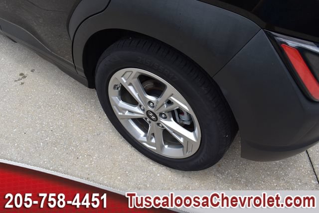 Used 2022 Hyundai Kona SEL FWD image 16