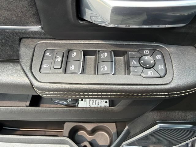 Used 2025 RAM 2500 Laramie w/ Night Edition AWD/4WD image 24