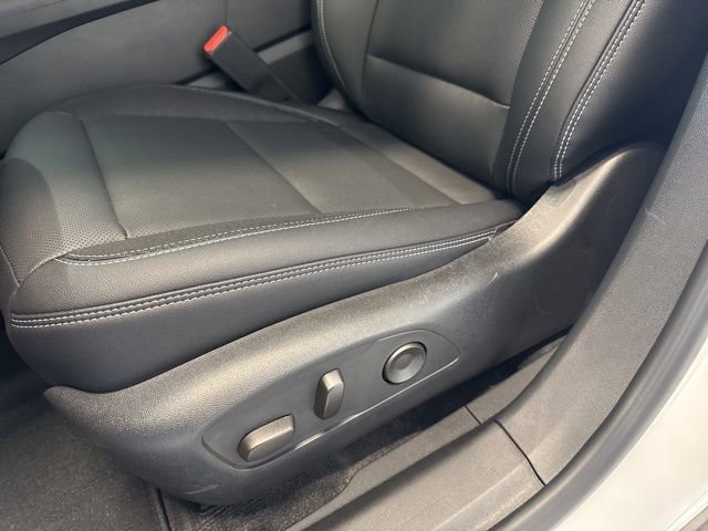 New 2025 Chevrolet Blazer EV LT AWD/4WD image 17