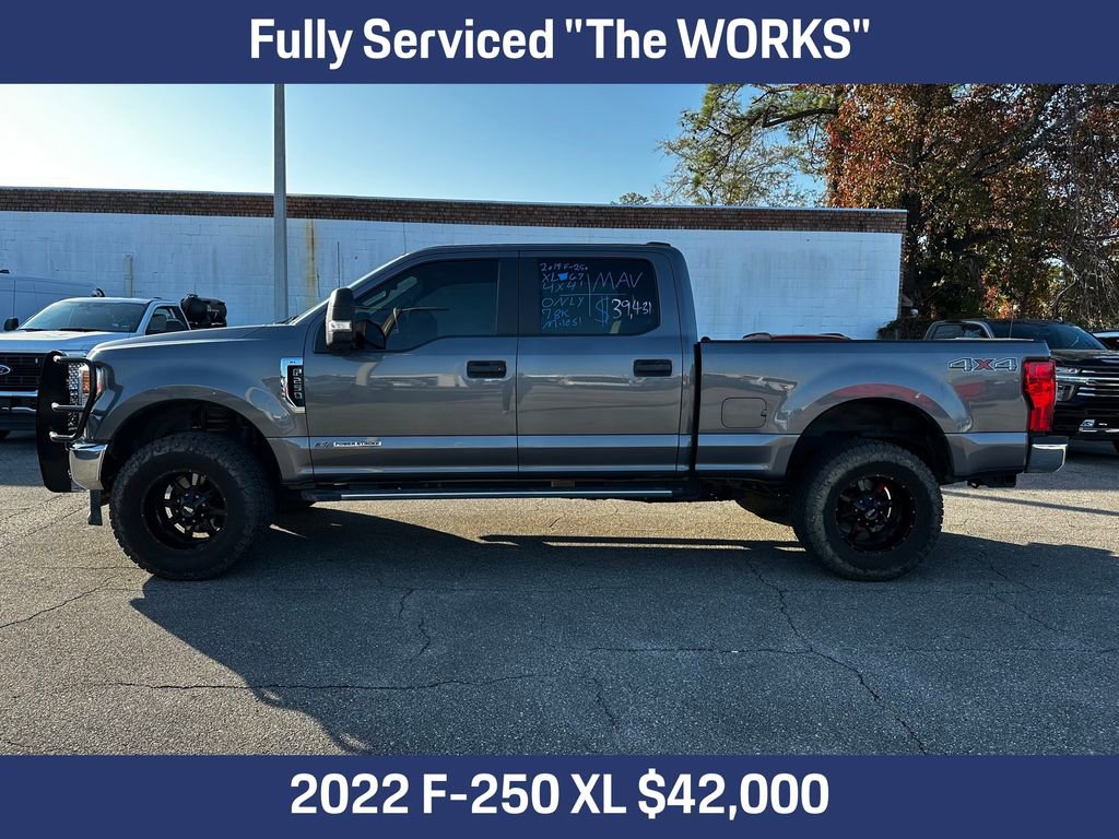 Used 2022 Ford F250 XL w/ Power Equipment Group image 2