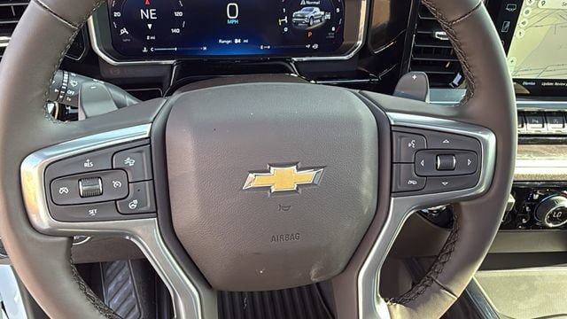 New 2026 Chevrolet Silverado 1500 LTZ w/ LTZ Premium Package AWD/4WD image 16