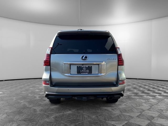 Used 2021 Lexus GX 460 Premium w/ Accessory Package AWD/4WD image 6
