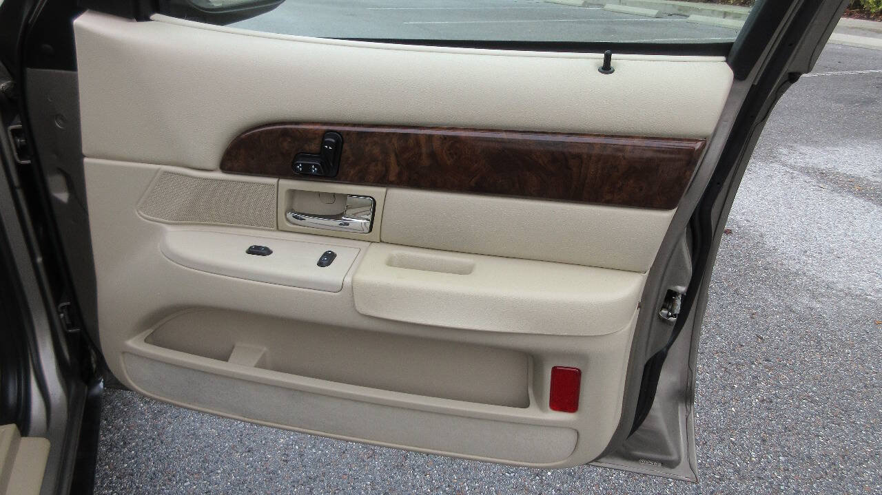 Used 2006 Mercury Grand Marquis LS RWD image 26