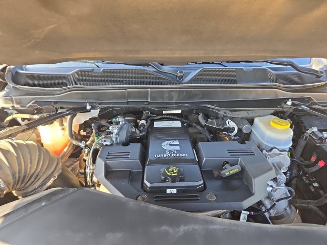 Used 2024 RAM 2500 Laramie w/ Safety Group AWD/4WD image 27