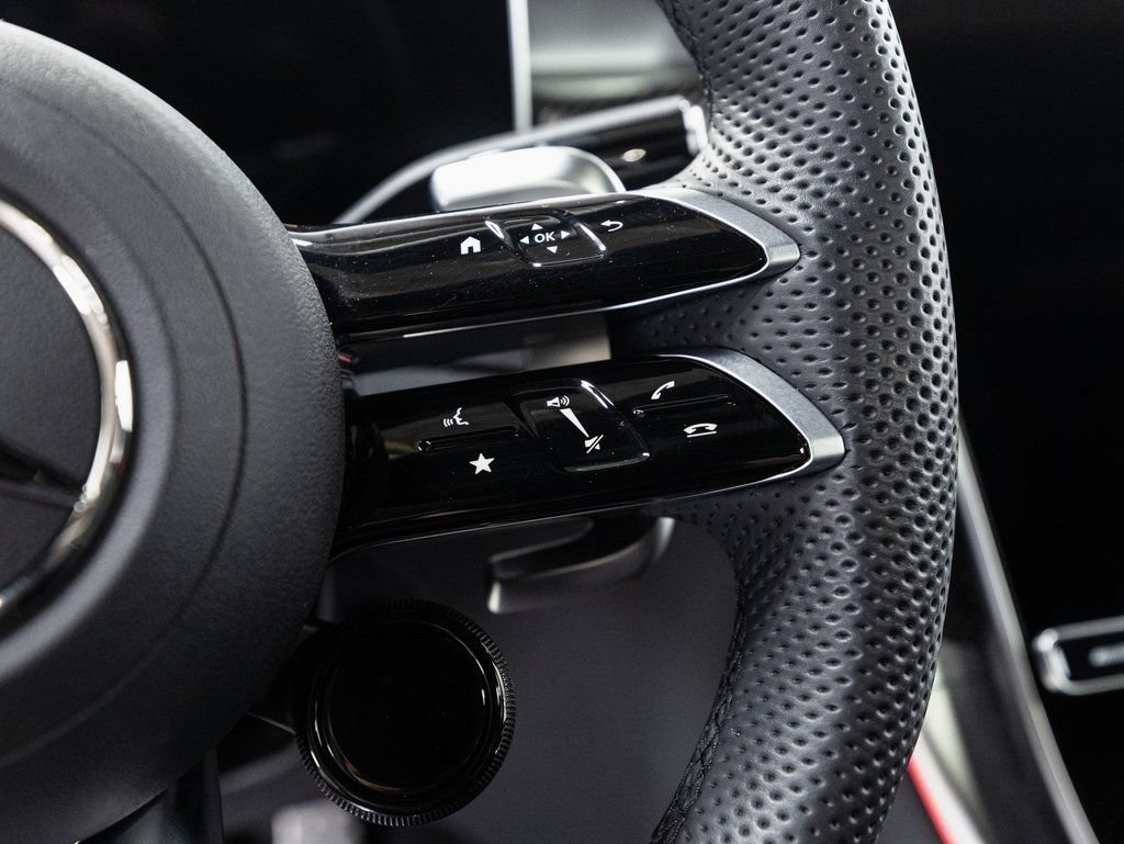 Used 2025 Mercedes-Benz GLC 63 AMG S w/ Driver Assistance Package image 13