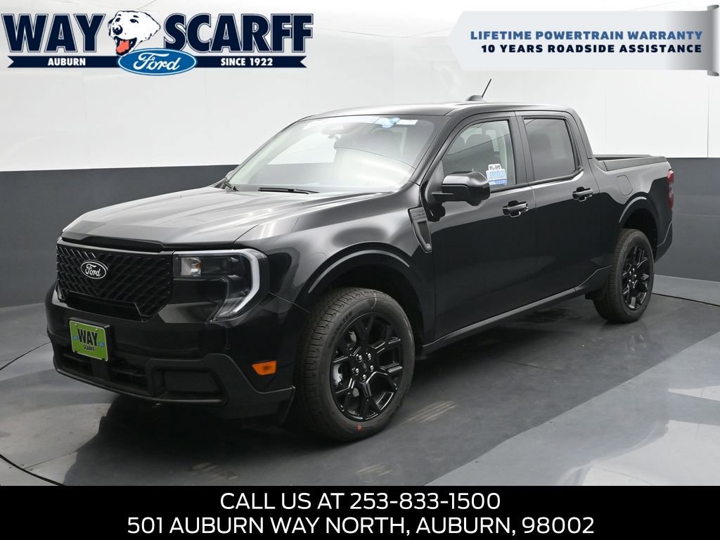 New 2025 Ford Maverick Lariat w/ Black Appearance Package