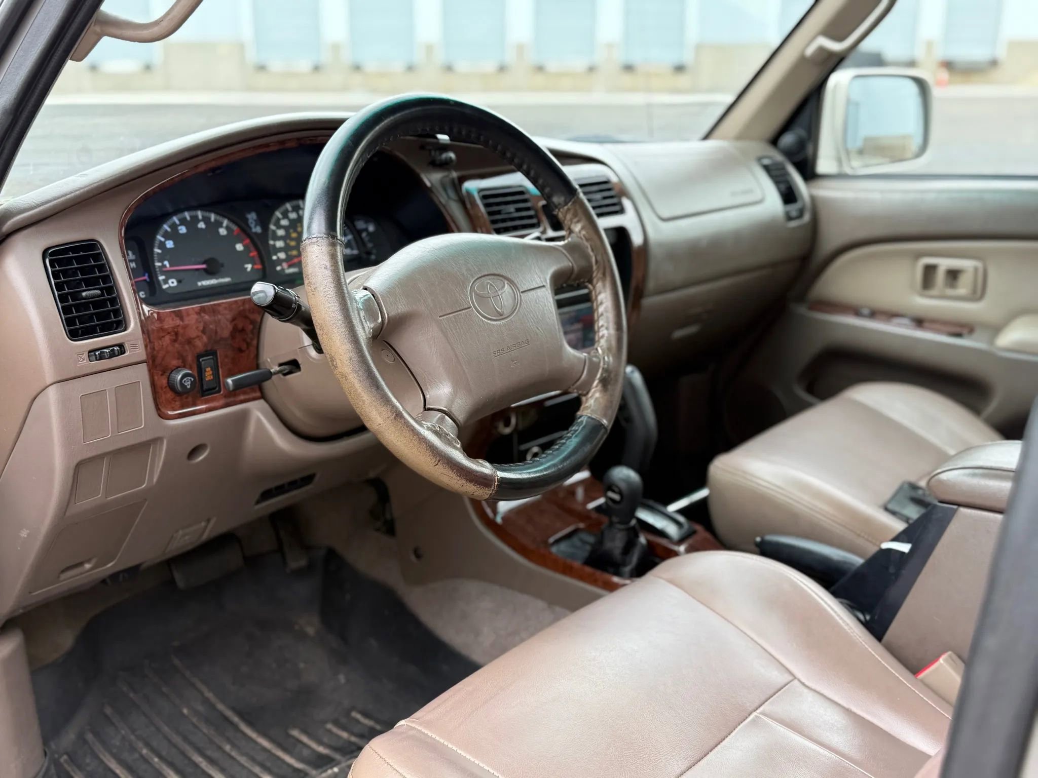 Used 1999 Toyota 4Runner Limited image 12