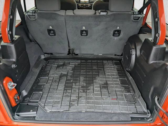 Used 2020 Jeep Wrangler Unlimited Sahara w/ Uconnect 4C Nav & Sound Group image 6