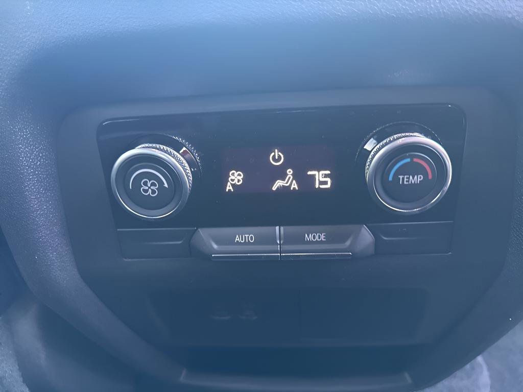 Used 2025 Buick Enclave Preferred image 15