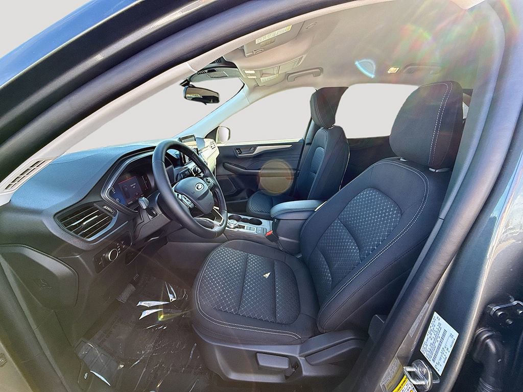 New 2026 Ford Escape Active w/ Cold Weather Package AWD/4WD image 19