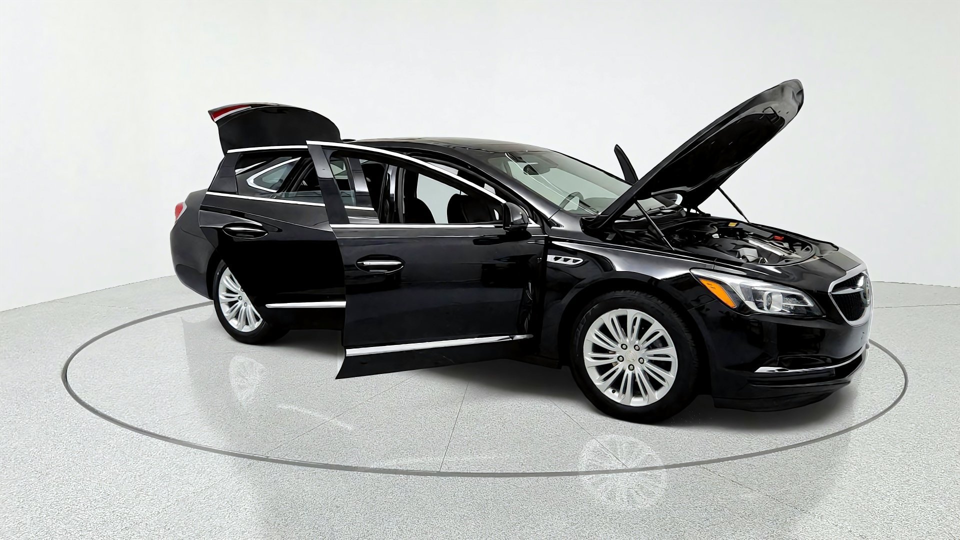 Used 2019 Buick LaCrosse Essence w/ Sun and Shade Package FWD image 14