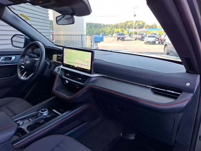 Certified 2025 Ford Explorer ST-Line RWD image 36