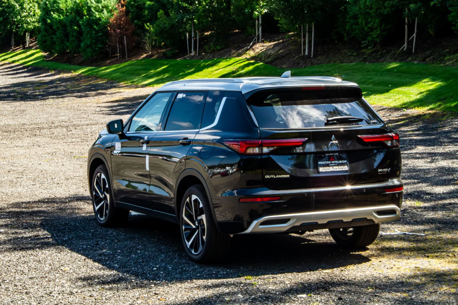New 2025 Mitsubishi Outlander AWD image 6