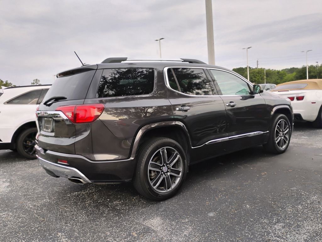 Used 2017 GMC Acadia Denali FWD image 2