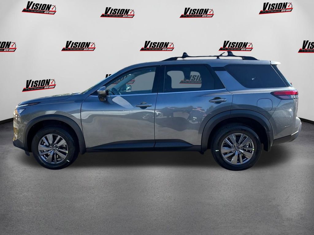 New 2025 Nissan Pathfinder SV image 7
