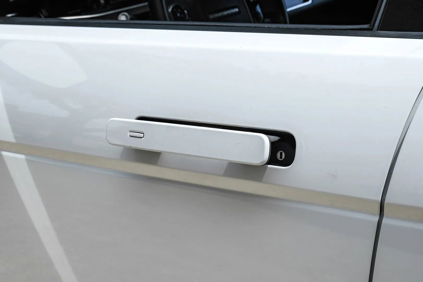 Used 2020 Land Rover Range Rover Evoque SE AWD/4WD image 42