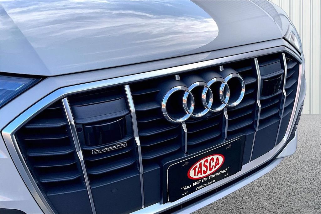 Used 2023 Audi Q7 3.0T Premium Plus w/ Premium Plus Package AWD/4WD image 31