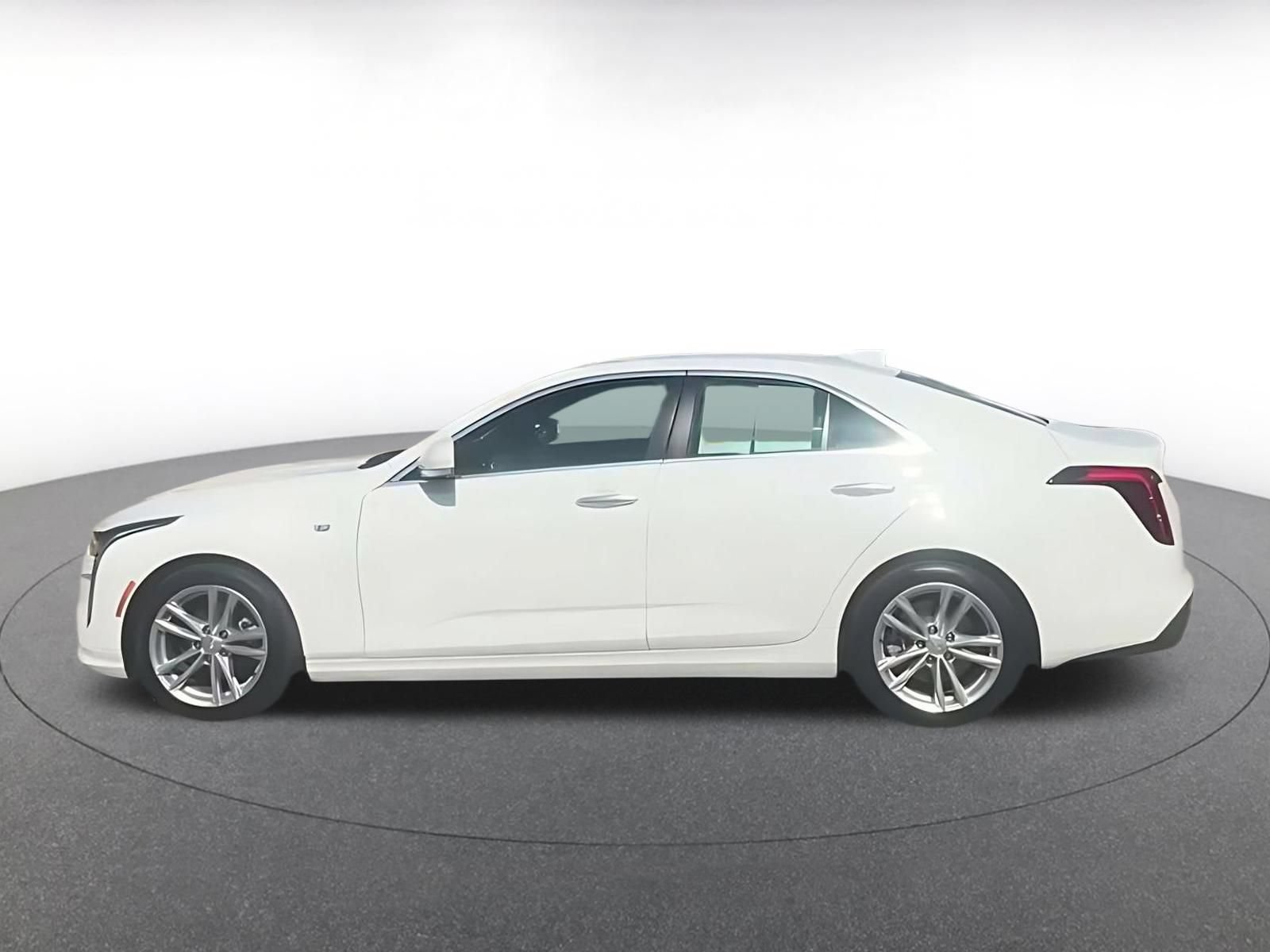 Used 2026 Cadillac CT4 Luxury RWD image 8