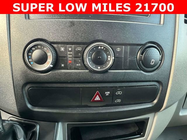 Used 2015 Mercedes-Benz Sprinter 2500 image 19