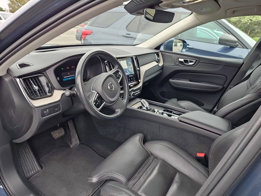 Used 2022 Volvo XC60 B5 Inscription w/ Advanced Package image 8