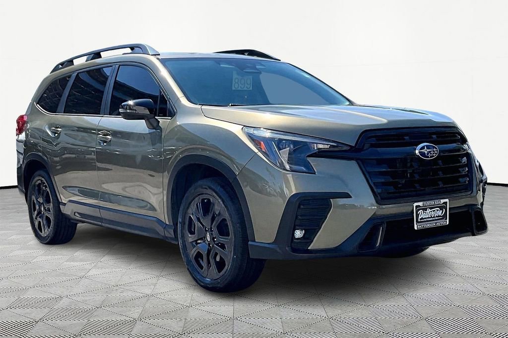 Used 2023 Subaru Ascent Onyx Edition AWD/4WD image 5