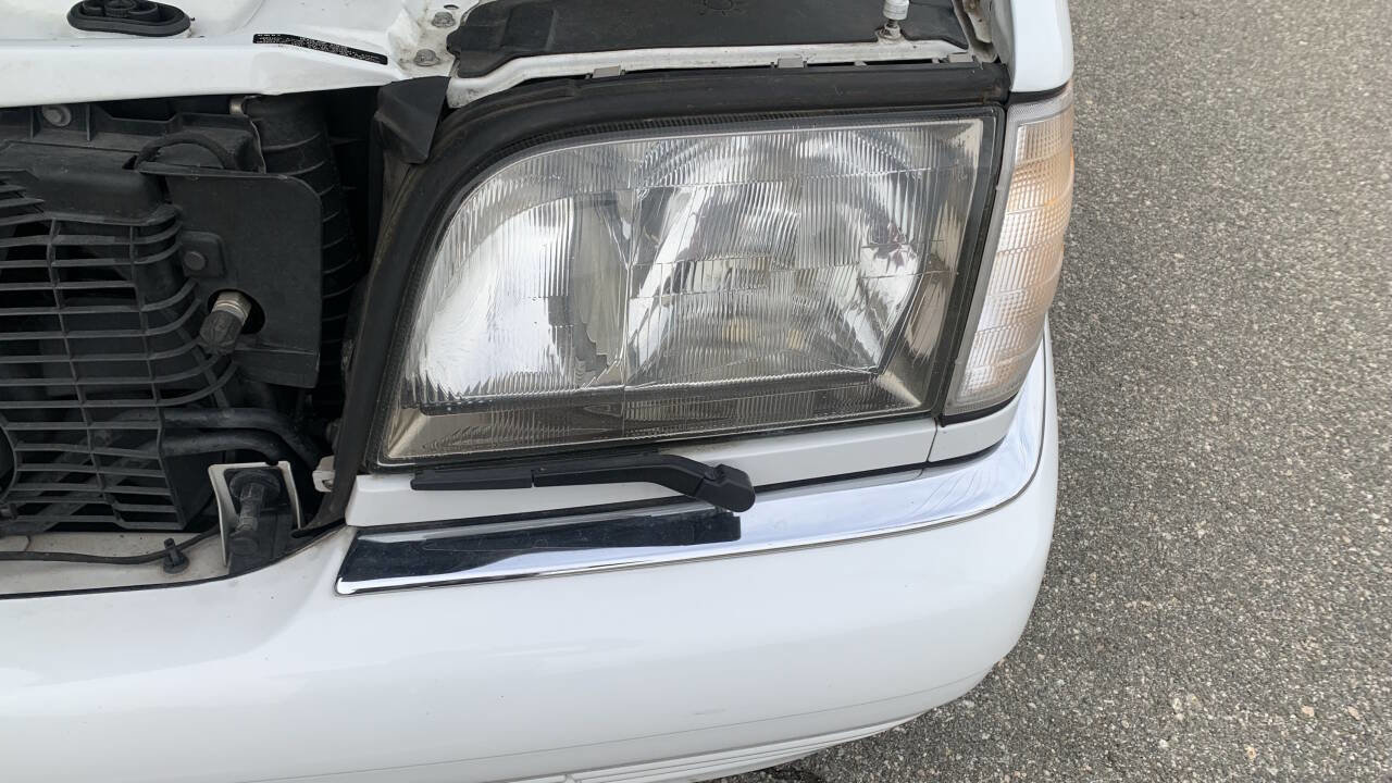 Used 1999 Mercedes-Benz S 320 image 3