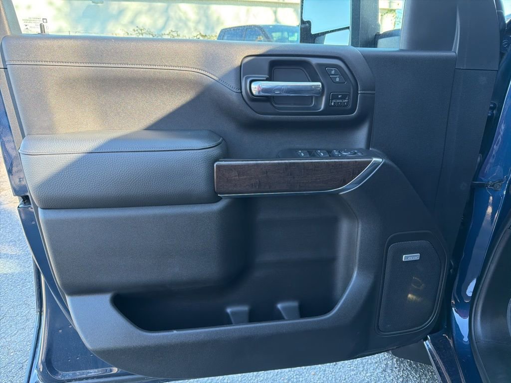 Used 2020 GMC Sierra 2500 Denali w/ Technology Package image 12