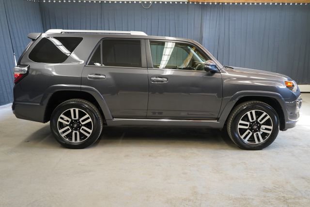 Used 2019 Toyota 4Runner Limited AWD/4WD image 8