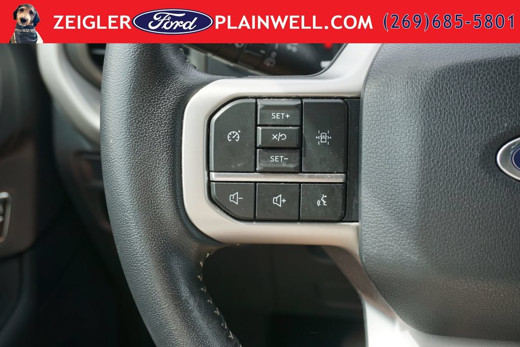 Used 2024 Ford Expedition XLT AWD/4WD image 26