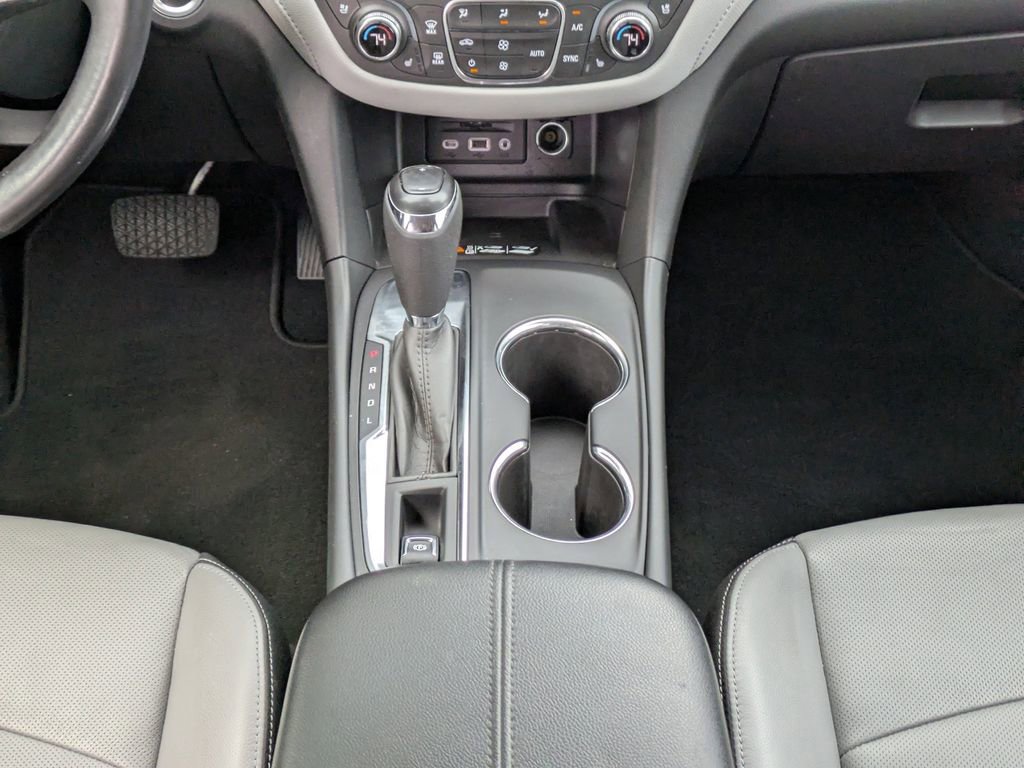 Used 2020 Chevrolet Equinox Premier image 20