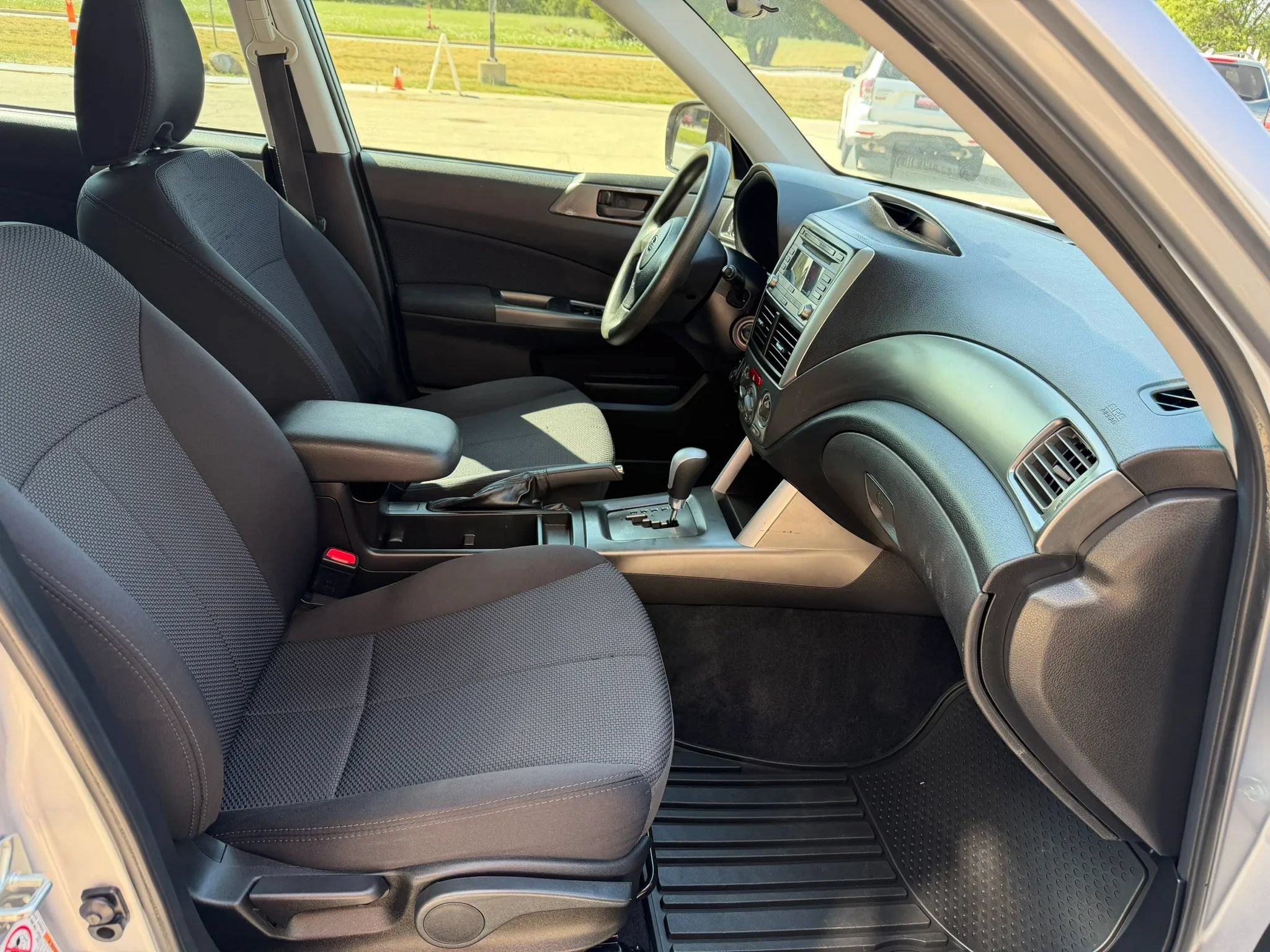 Used 2012 Subaru Forester 2.5X w/ Alloy Wheel Pkg AWD/4WD image 13