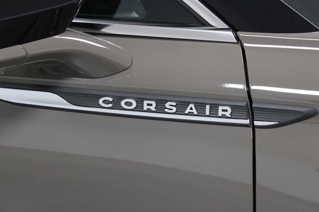New 2026 Lincoln Corsair Premiere image 11