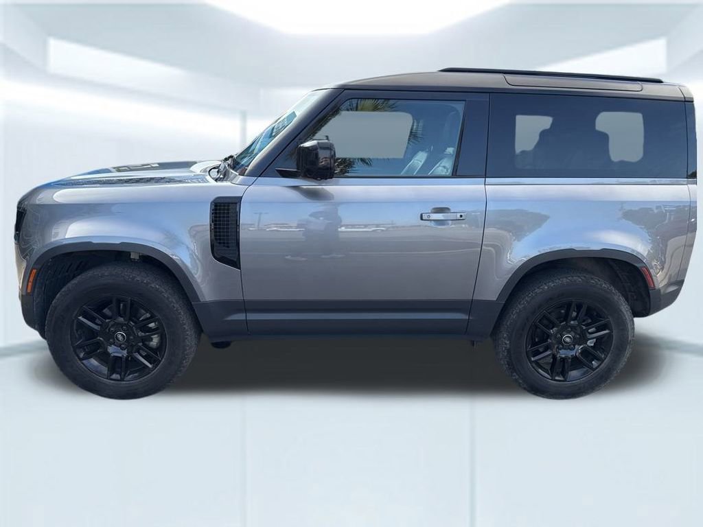 Used 2023 Land Rover Defender 90 S image 36