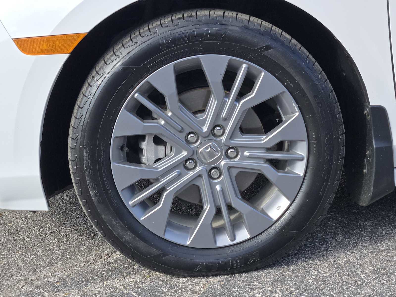 Used 2025 Honda Odyssey Touring image 31