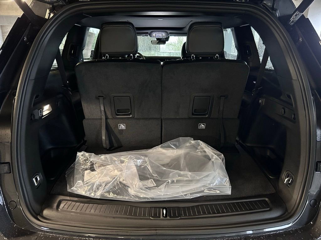 New 2025 Jeep Grand Cherokee L Limited image 9