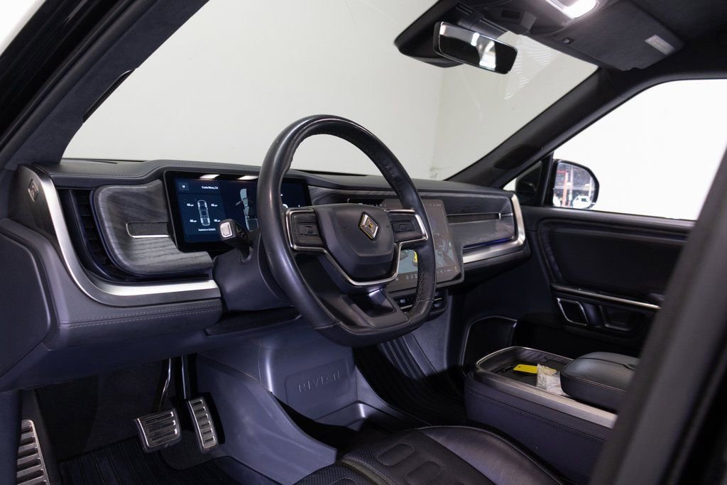Used 2022 Rivian R1T Adventure image 22