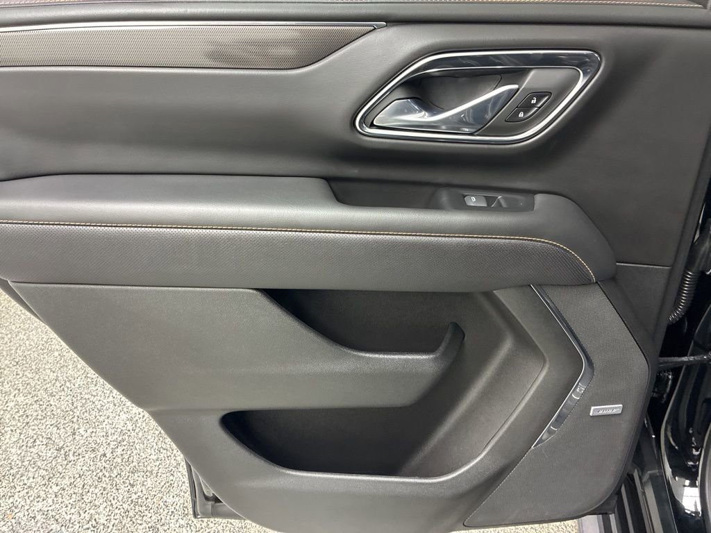 Used 2023 GMC Yukon AT4 image 41