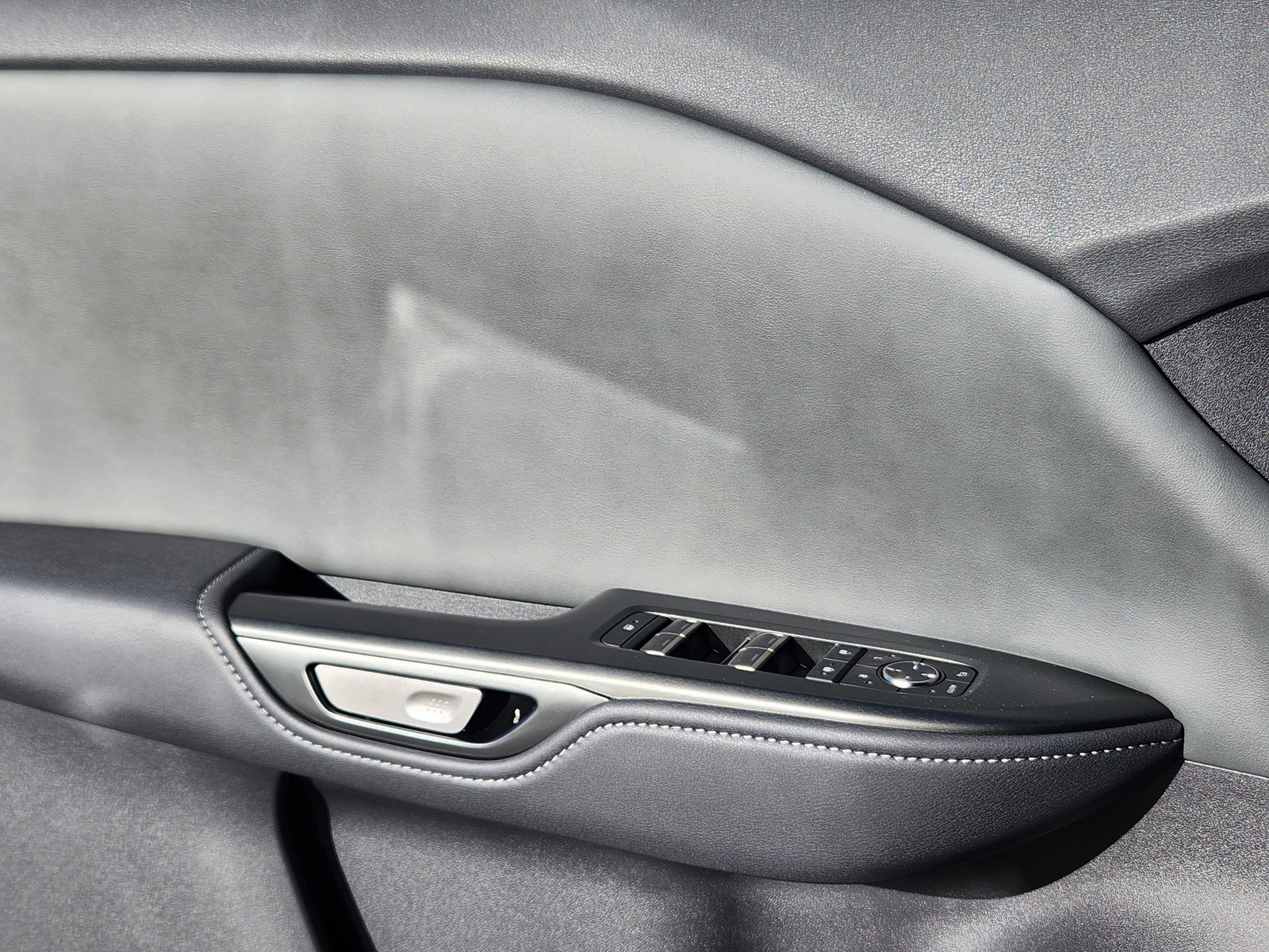 New 2026 Lexus RZ 450e AWD image 14