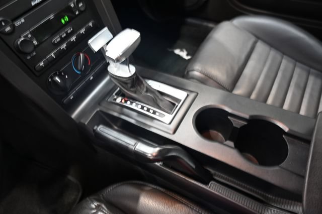 Used 2005 Ford Mustang GT Premium RWD image 17