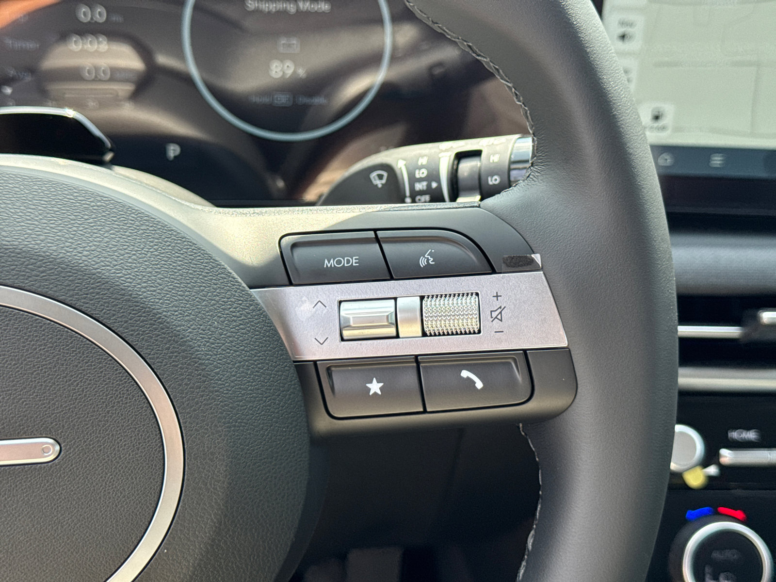 New 2025 Hyundai Tucson SEL image 18