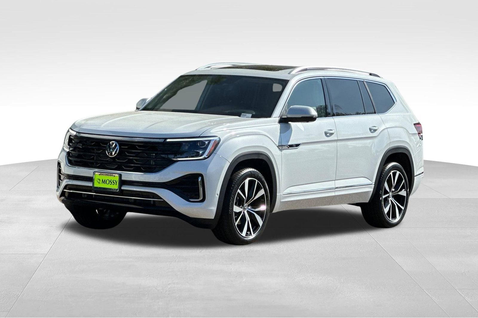 New 2026 Volkswagen Atlas SEL Premium R-Line image 1