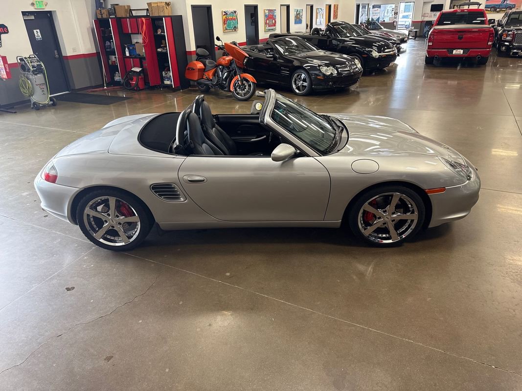 Used 2004 Porsche Boxster S image 30