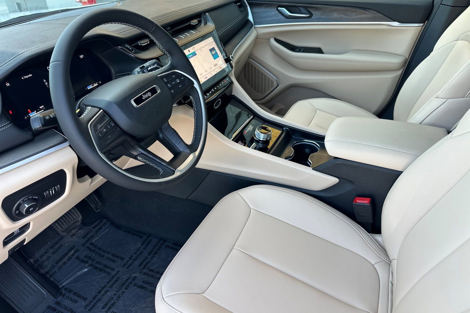 New 2026 Jeep Grand Cherokee Limited image 11