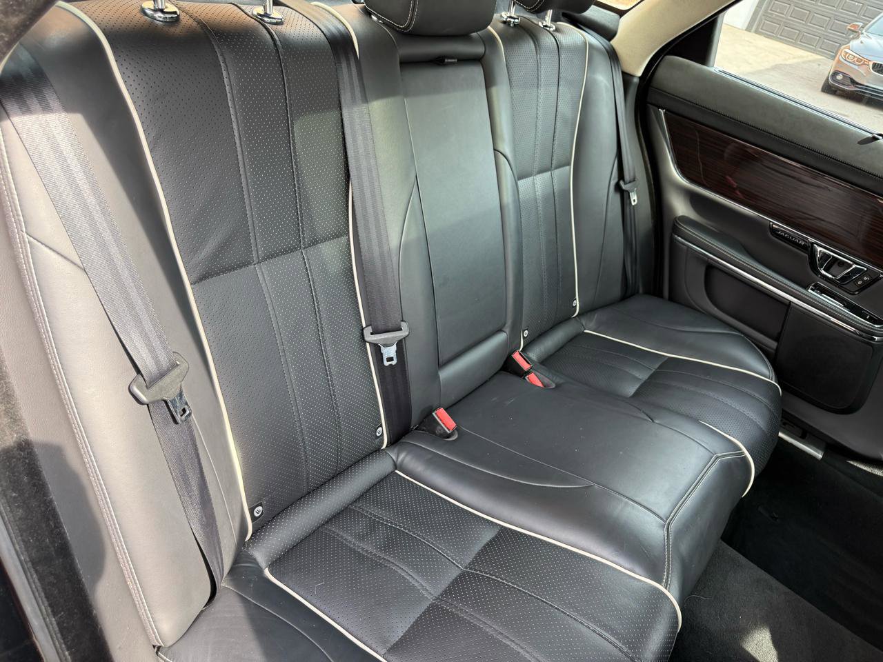 Used 2015 Jaguar XJ L Portfolio RWD image 8