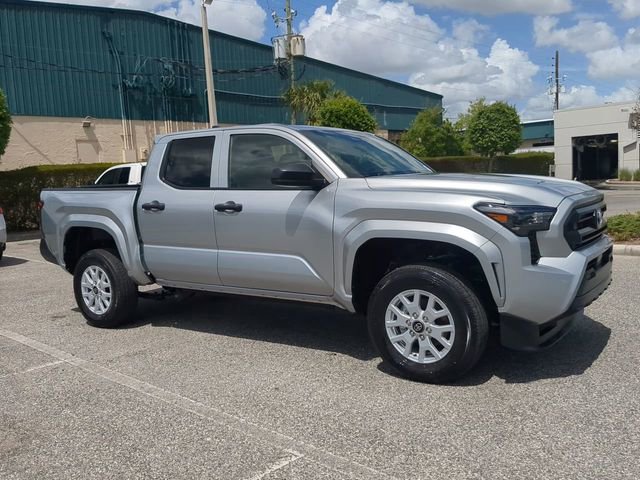 Certified 2025 Toyota Tacoma SR image 2