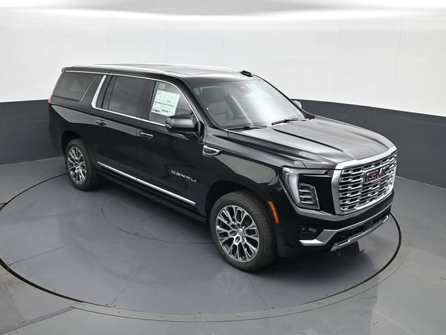 New 2026 GMC Yukon XL Denali w/ Denali Reserve Package AWD/4WD image 16