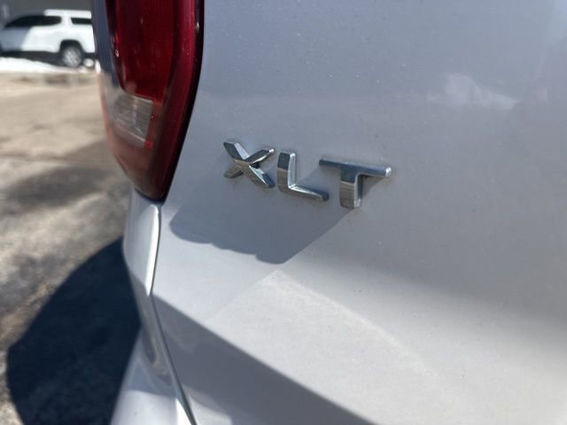 Used 2017 Ford Explorer XLT w/ Equipment Group 202A image 15