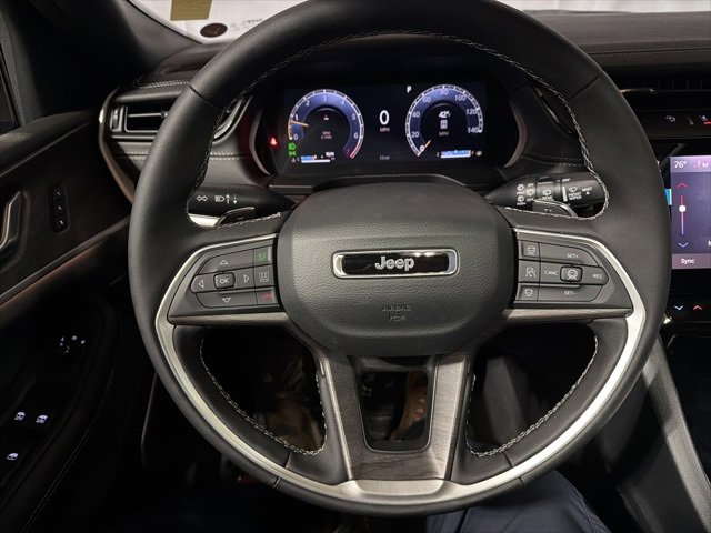 New 2026 Jeep Grand Cherokee Limited w/ Limited Altitude Package image 20