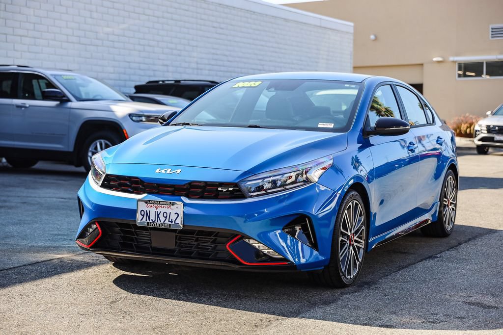 Used 2023 Kia Forte GT FWD image 3